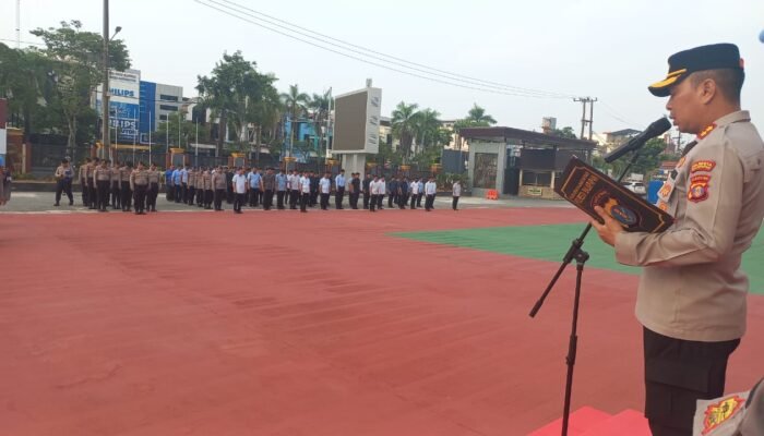 Polresta Balikpapan Perkuat Disiplin dan Kesiapan Pengamanan Akhir Tahun