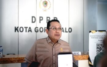 Ketua Fraksi Golkar DPRD Kota Gorontalo, Totok Bachtiar. (Foto; Istw)
