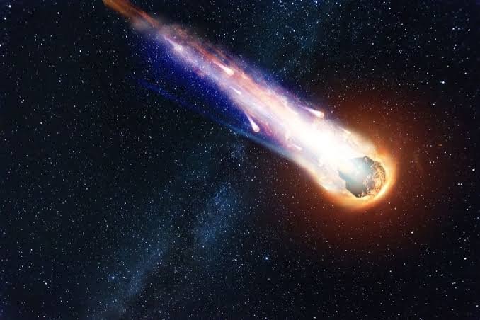 Ilustrasi - Sebuah cahaya terang terlihat melintas di langit Gorontalo diduga meteor/Hibata.id