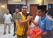 Ketua Fraksi Partai Golkar DPRD Provinsi Gorontalo Abd. Ghalib Lahidjun menghadiri kegiatan reses Rusli Habibie yang dirangkaikan dengan edukasi literasi keuangan OJK di Bone Bolango, Jumat (16/10/2026)/Hibata.id