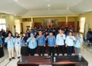Penjabat Sekretaris Daerah Kota Gorontalo, Nuryanto saat membuka bimbingan teknis penyusunan Kerangka Acuan Kerja (KAK) Perencanaan dan Penganggaran di Aula Inspektorat Kota Gorontalo, Kamis (8/10/2026).