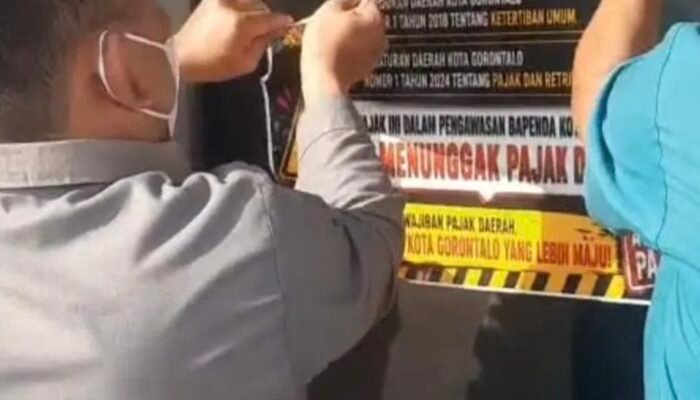 Tunggak Pajak, 12 Usaha di Kota Gorontalo Ditempeli Stiker Peringatan