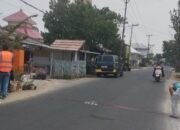 Salah jalan rusak di Kota Gorontalo mendapat perhatian melalui program perbaikan infrastruktur yang dibiayai dari dua sumber anggaran, yakni pendapatan asli daerah (PAD) dan Instruksi Presiden Jalan Daerah (IJD). (foto: humas)