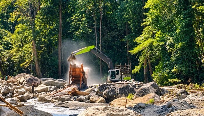 Tambang Ilegal Hutan Taluditi Beroperasi, Polisi Justru Masih Koordinasi