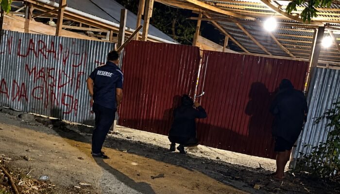 Usai Disegel Polisi, Ribuan Karung Batu Hitam di Suwawa Justru Raib Misterius