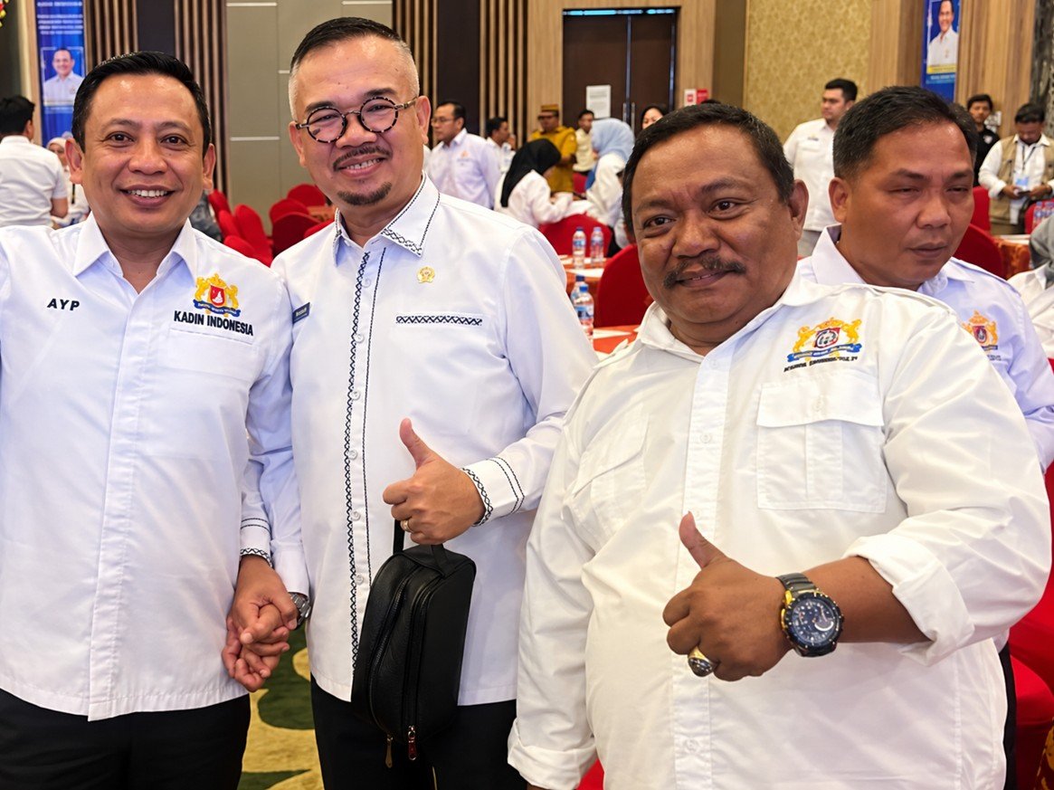 Ismail M. Nonto menyoroti komunikasi KADIN Gorontalo dan meminta konsolidasi diperkuat untuk mencegah potensi mosi tidak percaya/Hibata.id