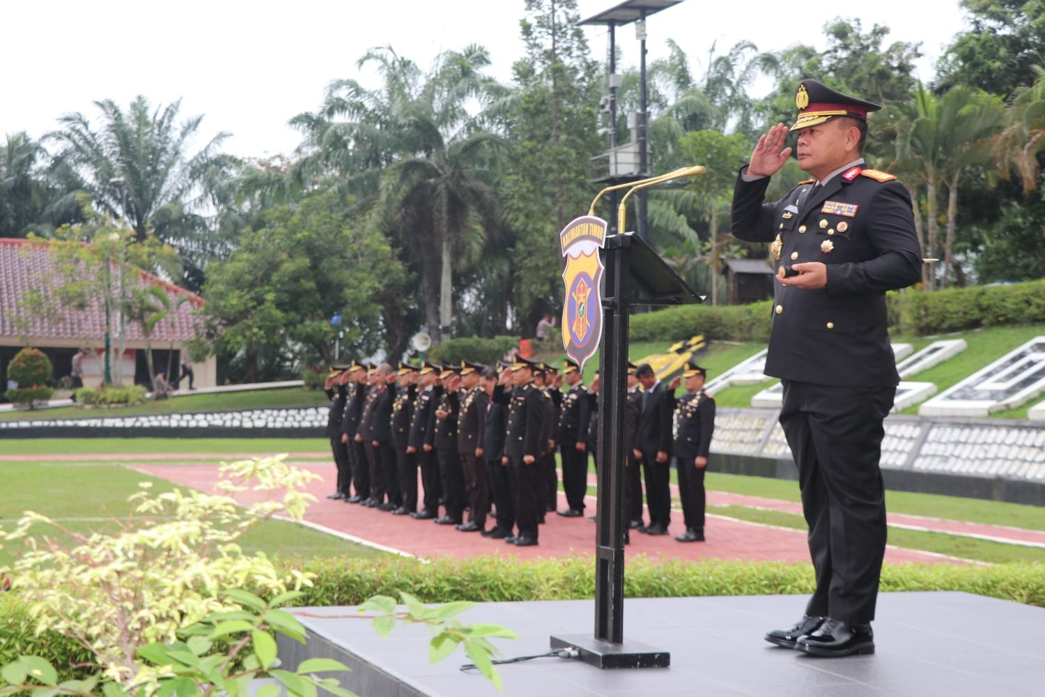 Kapolda Kalimantan Timur (Kaltim) Irjen Pol Endar Priantoro memimpin upacara peringatan Hari Kesaktian Pancasila 2026/Hibata.id