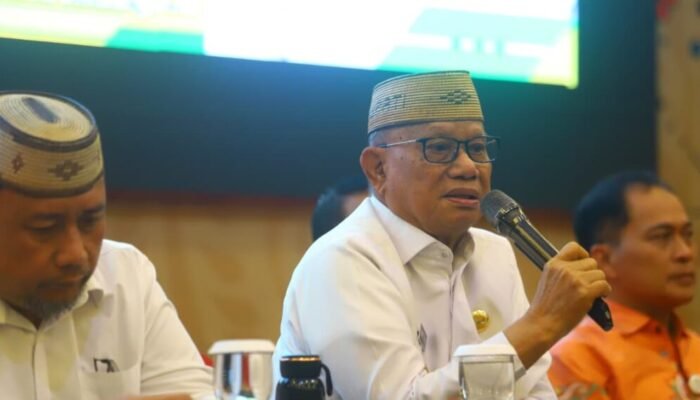 Bupati Ismet Mile Ingatkan Sekolah Patuhi Juklak dan Juknis BOSP
