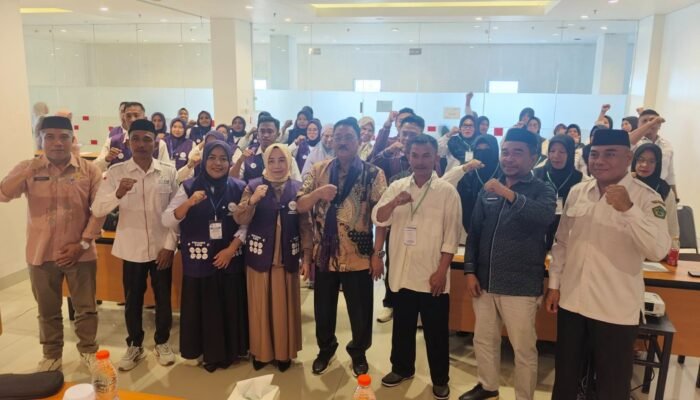 Bupati Rum Pagau Minta Kader Kesehatan Pahami 6 SPM Desa