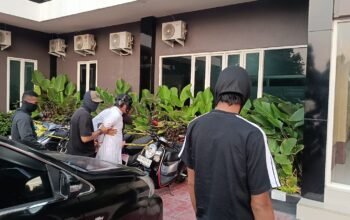 Densus 88 Antiteror Polri menangkap 11 tersangka tindak pidana terorisme di enam provinsi. Penyidik juga mendalami dugaan kegiatan pelatihan fisik dan menembak/Hibata.id
