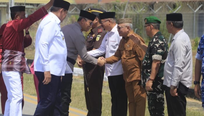Bupati Gorontalo Sambut Kedatangan Kapolda Baru Nurworo Danang