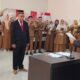 Bupati Boalemo Rum Pagau melantik dr. Roni H. Imran sebagai Direktur RSUD drg. Clara Gobel di Aula Dinas Kesehatan Kabupaten Boalemo, Senin (5/10/2026)/Hibata.id