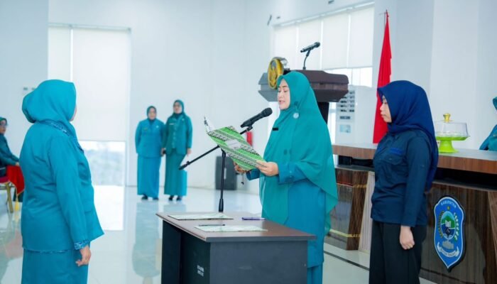 Usai Pelantikan, Umi Noranah Tantang Kader PKK Hadapi Persoalan Keluarga
