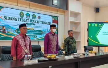 Wakil Bupati Boalemo Lahmudin Hambali membuka Sidang Isbat Wakaf Terpadu di Boalemo, Kamis (8/10/2026)/Hibata.id
