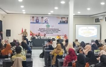 Wakil Bupati Boalemo Lahmudin Hambali membuka rapat koordinasi Kader Pembangunan Manusia/Hibata.id
