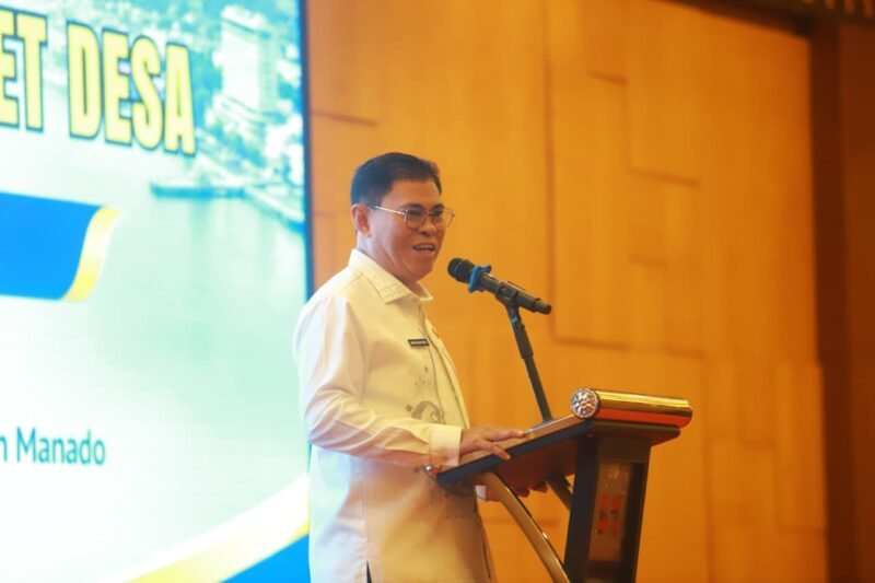 Sekda Bone Bolango Iwan Mustapa menghadiri kegiatan Peningkatan Kapasitas Pengelola Keuangan dan Aset Desa se-Kabupaten Bone Bolango di Manado, Senin (12/10/2026)/Hibata.id