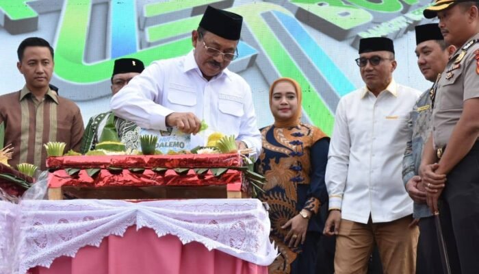 HUT Boalemo Digelar Sederhana, 1.000 Paket Sembako Dibagikan ke Warga