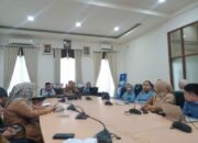 Ichsan Budiman Wantogia memimpin entry meeting pengawasan penyelenggaraan pemerintahan daerah bersama Inspektorat Provinsi Gorontalo, Selasa (13/10/2026)/Hibata.id