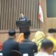 Analis Kebijakan Kemendagri Sofyan menyampaikan materi pengendalian dan evaluasi pembangunan daerah melalui SIPD di Manado, Selasa (13/10/2026)/Hibata.id