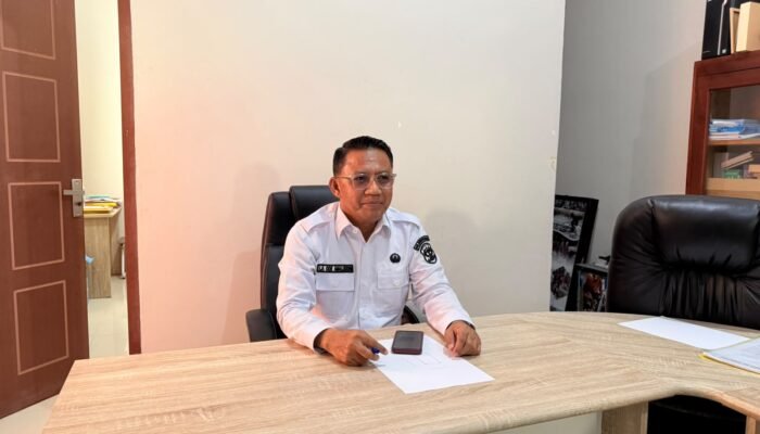 Disdikbud Buton Tengah Wajibkan Siswa Pakai Masker akibat Kabut Asap