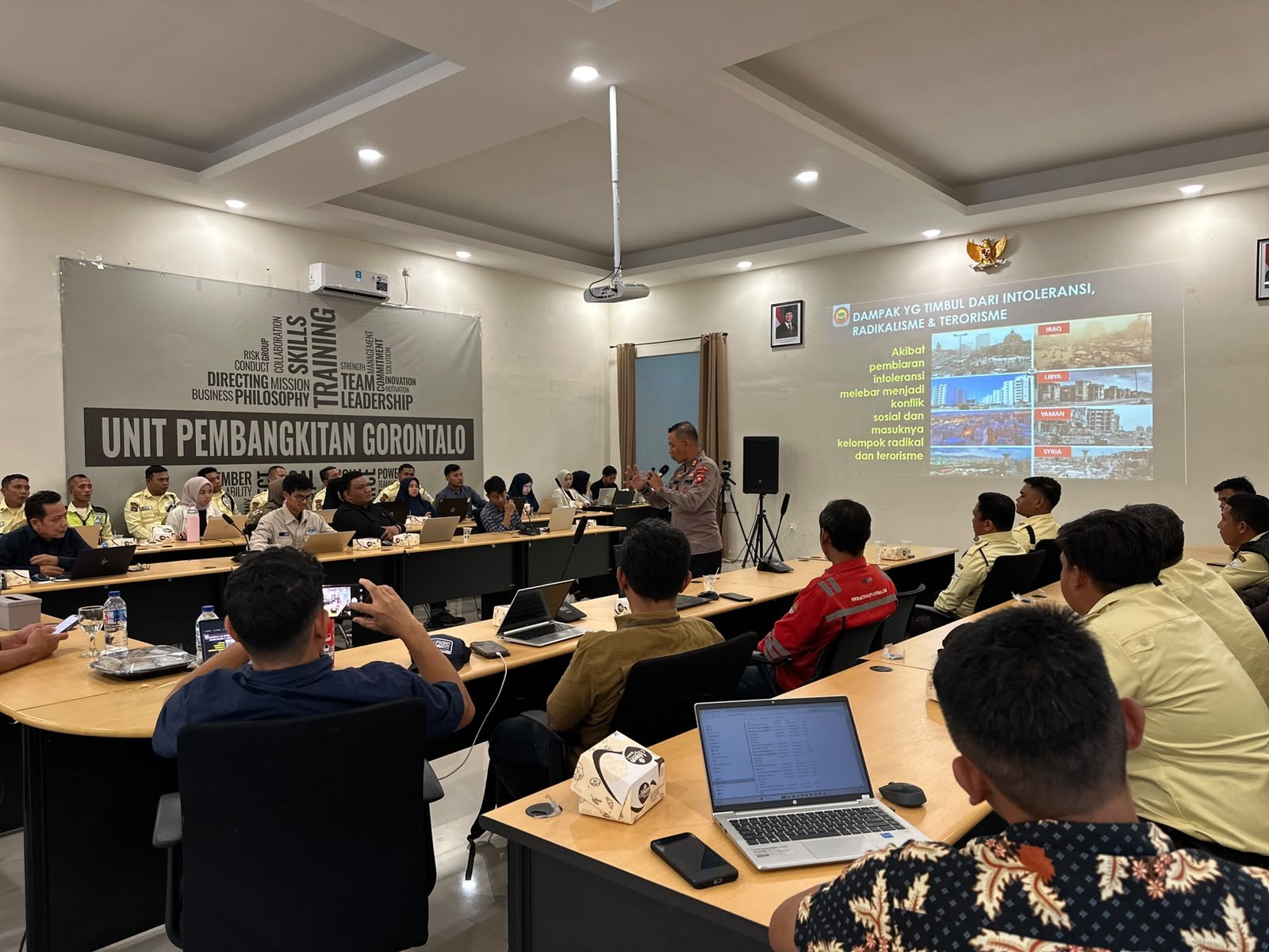 PLN Nusantara Power UP Gorontalo menggelar sosialisasi keamanan pada 8–9 Oktober 2026/Hibata.id