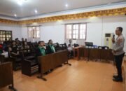 Kapolres PPU AKBP Andreas Alek Danantara menghadiri ibadah mingguan di GBKP Permingguan Penajam, Minggu (18/10/2026)/Hibata.id