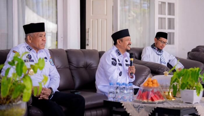 Bupati Buton Tengah Tegaskan ASN dan PPPK Tak Diizinkan Maju jadi Anggota BPD