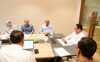 Audiensi jajaran RSUD Prof. Dr. H. Aloei Saboe dengan Wakil Menteri Kesehatan RI, Benjamin Paulus Octavianus, di Kantor Kementerian Kesehatan, Jakarta, Selasa, 20 Oktober 2026. (Foto: Humas)