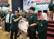 Wali Kota Balikpapan Rahmad Masāud mengajak warga rutin memeriksa kesehatan. IDI Balikpapan melayani sekitar 1.200 warga secara gratis/Hibata.id