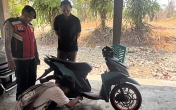 Polsek Sangkub mengamankan delapan motor berknalpot brong dalam Operasi Patuh Klabat 2026 di Bolmut. Polisi mengimbau pelajar tertib berlalu lintas/Hibata.id